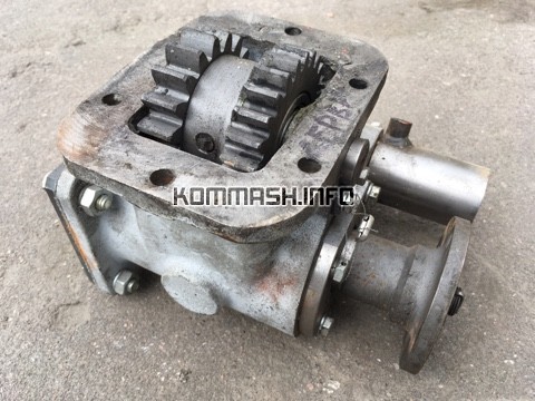 КОМ КО-829 02.02.000-02 коробка отбора мощности КО-520